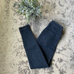 Ann Taylor | Modern Skinny Jean | Petite
